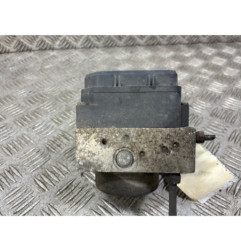 Bloc ABS (freins anti-blocage) TOYOTA IQ