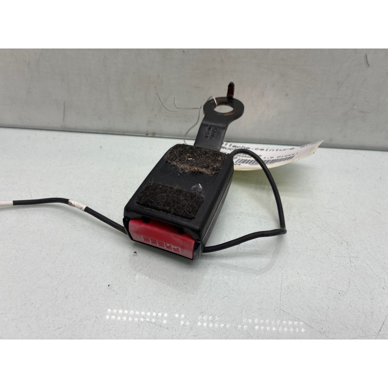 Attache ceinture avant gauche DACIA DUSTER 1 Photo n°1