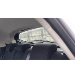 Attache ceinture arriere droit NISSAN JUKE 1