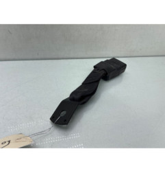 Attache ceinture arriere gauche NISSAN JUKE 1