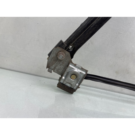Leve vitre electrique avant gauche VOLKSWAGEN POLO 3 Photo n°1
