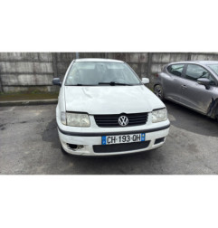 Leve vitre electrique avant gauche VOLKSWAGEN POLO 3