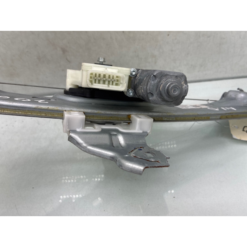 Leve vitre electrique avant droit NISSAN QASHQAI 2 Photo n°4