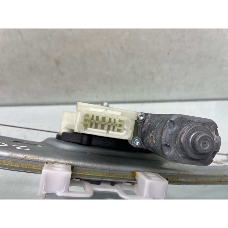 Leve vitre electrique avant droit NISSAN QASHQAI 2 Photo n°5