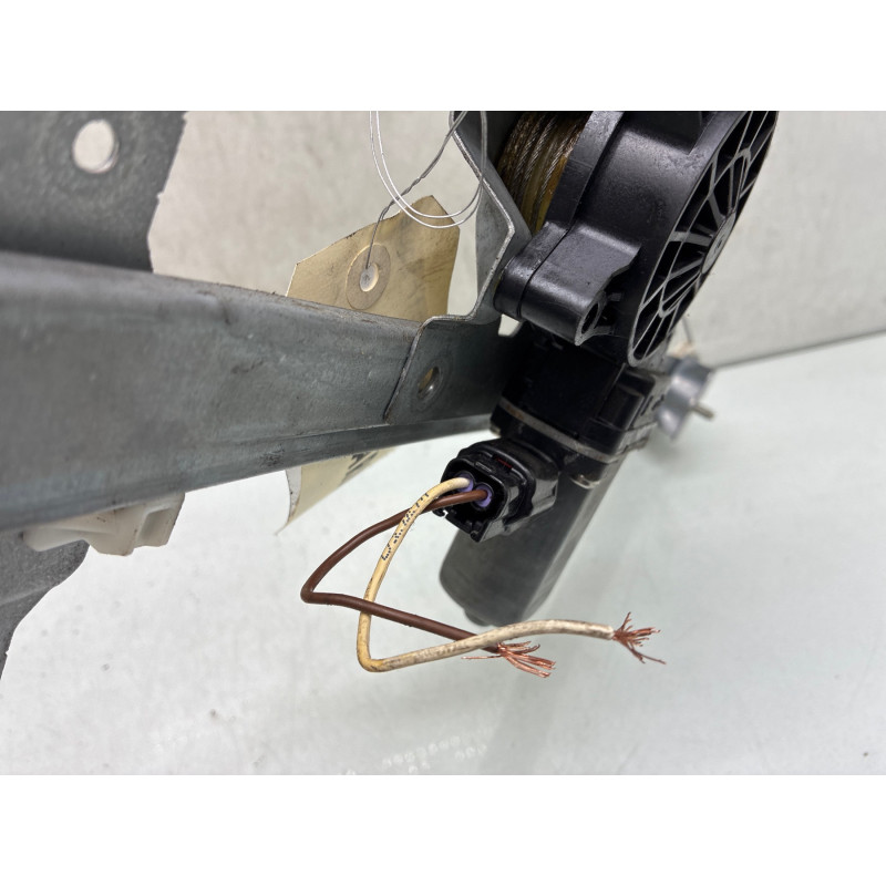 Leve vitre electrique arriere droit DACIA LODGY Photo n°1