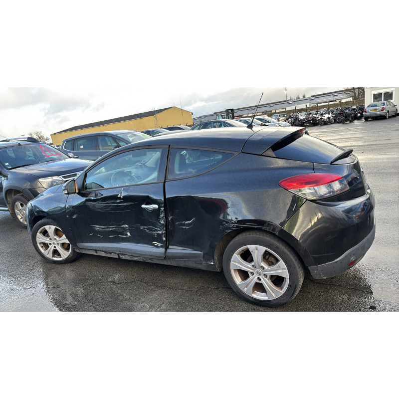 Capot RENAULT MEGANE 3 Photo n°17