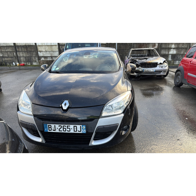 Capot RENAULT MEGANE 3 Photo n°18