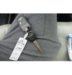 Leve vitre electrique avant droit HONDA HR-V 1