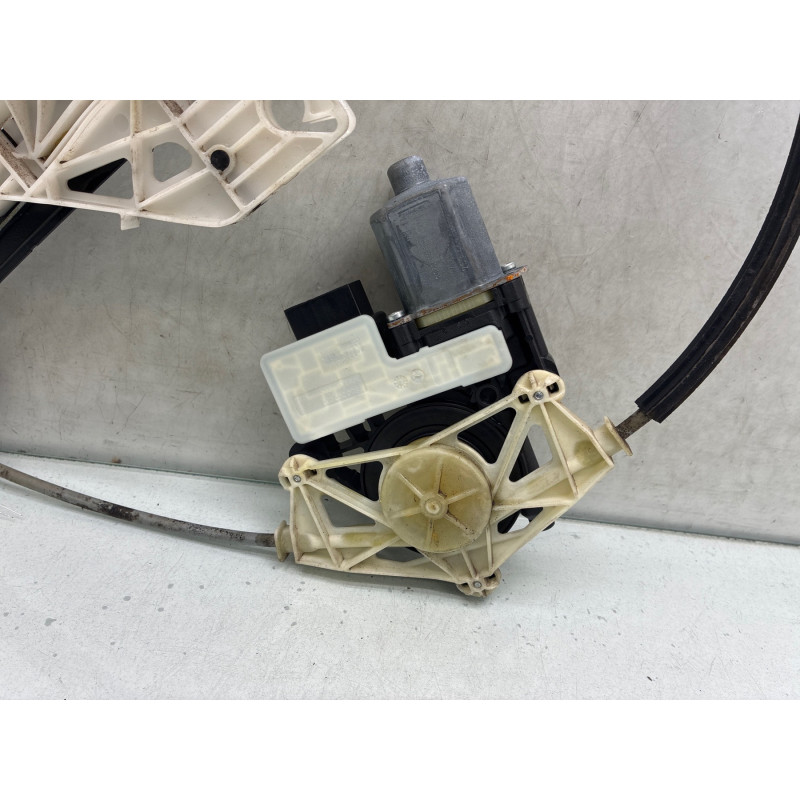 Leve vitre electrique arriere droit AUDI A3 3 Photo n°6
