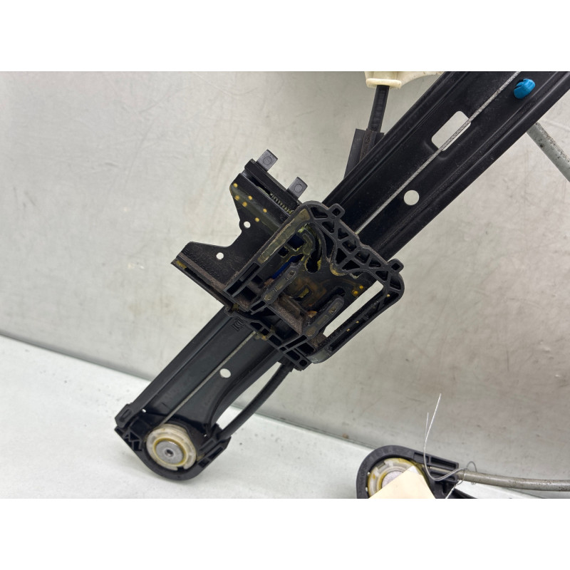 Leve vitre electrique avant gauche AUDI A3 3 Photo n°4