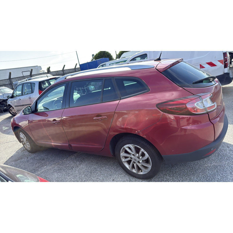 Capot RENAULT MEGANE 3 Photo n°13