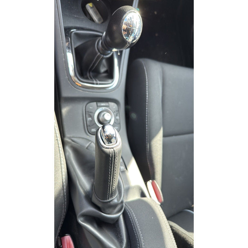 Capot RENAULT MEGANE 3 Photo n°17