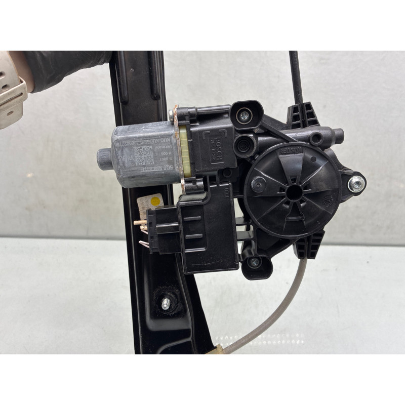 Leve vitre electrique arriere gauche VOLKSWAGEN TIGUAN 2 Photo n°3