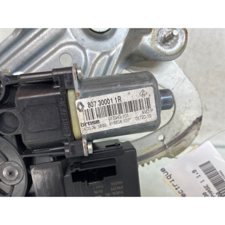 Leve vitre electrique avant droit RENAULT GRAND SCENIC 3