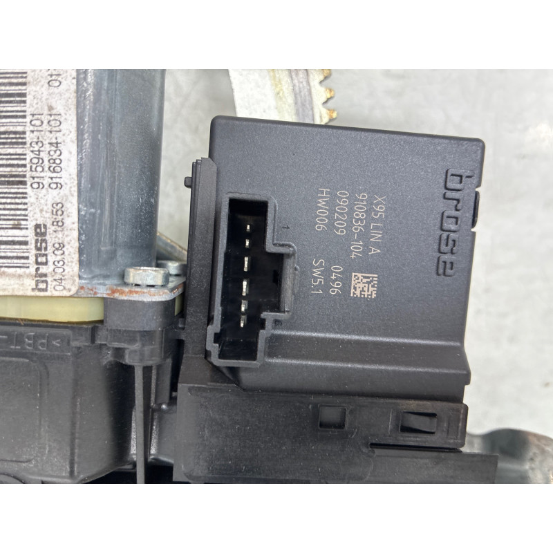 Leve vitre electrique avant droit RENAULT GRAND SCENIC 3 Photo n°4