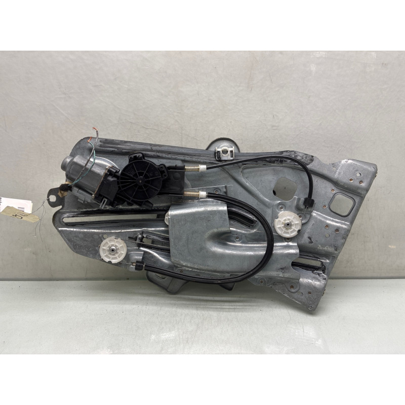 Leve vitre electrique arriere droit PEUGEOT 307 Photo n°1