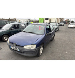 Leve vitre mecanique avant gauche PEUGEOT 106