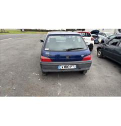 Leve vitre mecanique avant gauche PEUGEOT 106