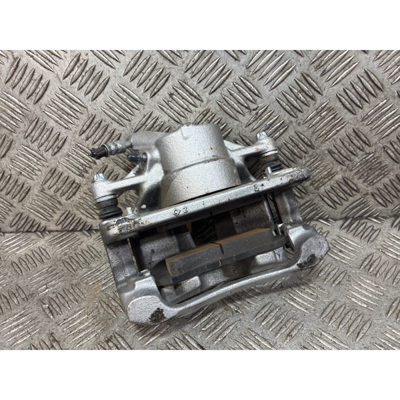 Etrier avant gauche (freinage) TOYOTA PROACE 3 CITY Photo n°4