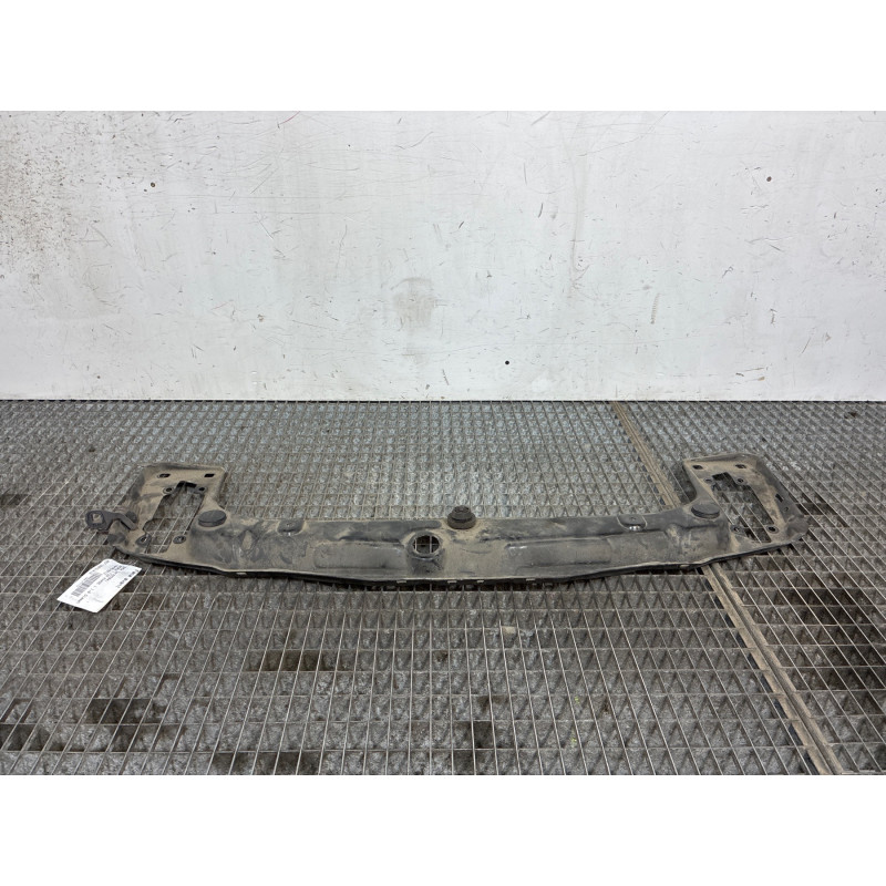 Face avant BMW SERIE 1 F20 Photo n°4