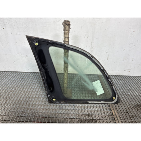 Custode arriere droit TOYOTA RAV4 2