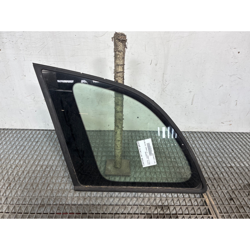 Custode arriere gauche TOYOTA RAV4 2 Photo n°1