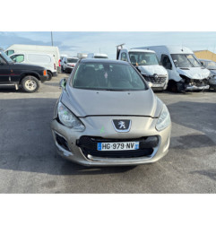 Anti brouillard gauche (feux) PEUGEOT 308 1