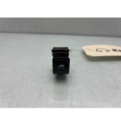 Interrupteur de leve vitre arriere droit VOLKSWAGEN POLO 5