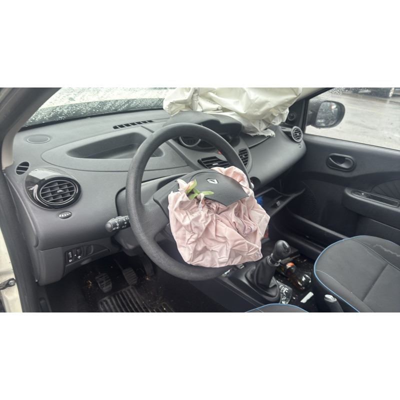 Feu arriere principal droit (feux) RENAULT TWINGO 2 Photo n°16