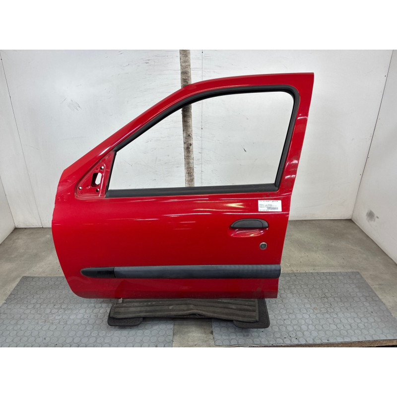 Porte avant gauche RENAULT CLIO 2 CAMPUS Photo n°2
