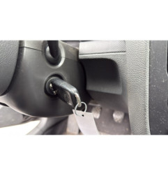 Cardan gauche (transmission) VOLKSWAGEN GOLF 5