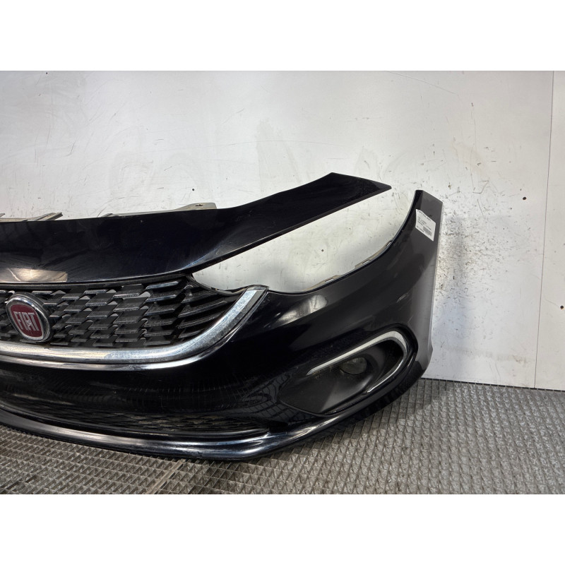 Pare choc avant FIAT TIPO 2 Photo n°1