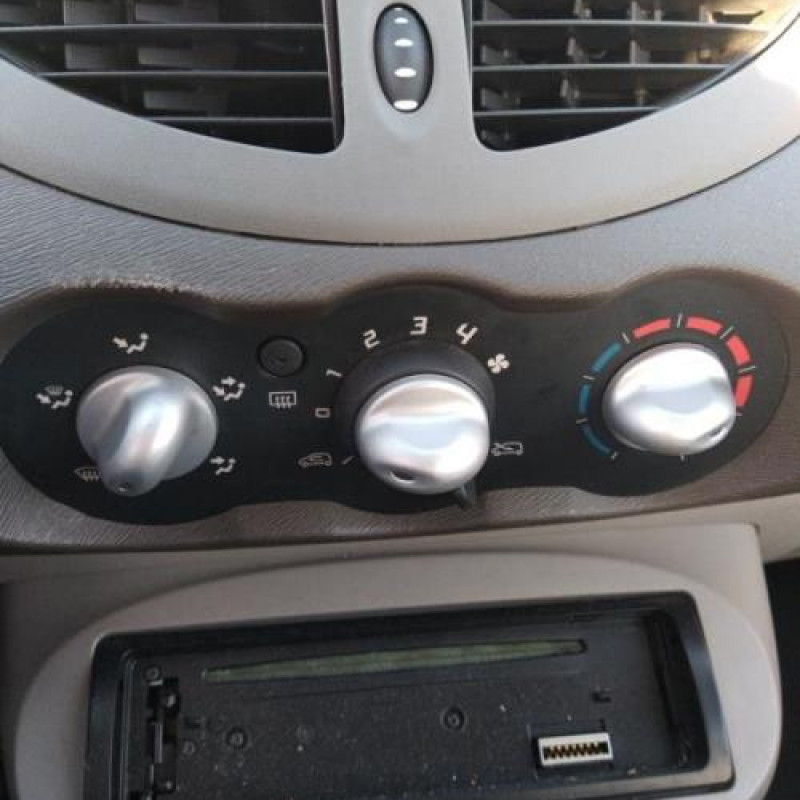 Serrure avant droit RENAULT TWINGO 2 Photo n°19