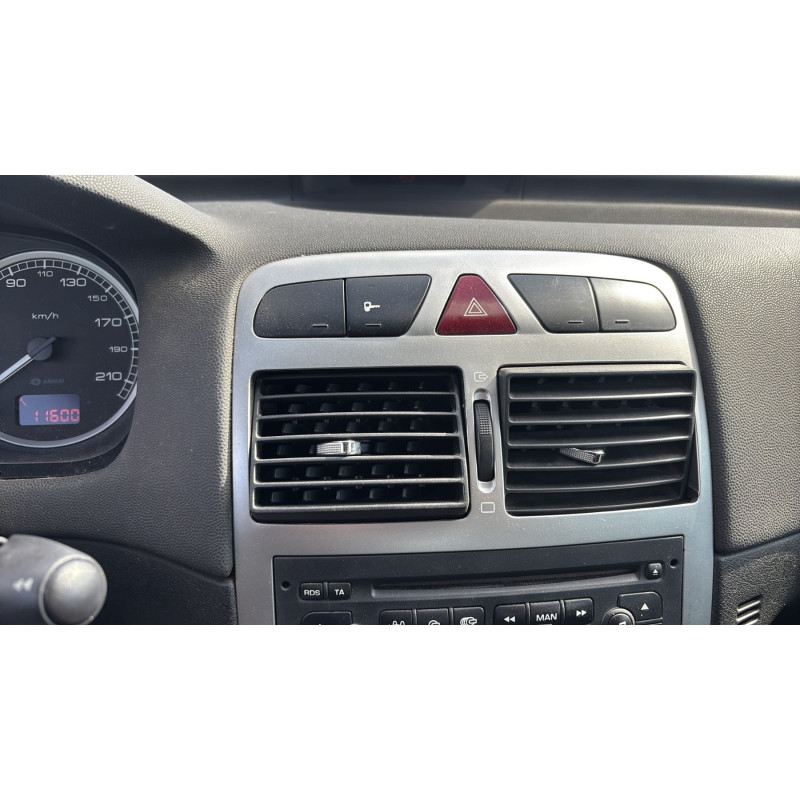 Calculateur moteur PEUGEOT 307 Photo n°18