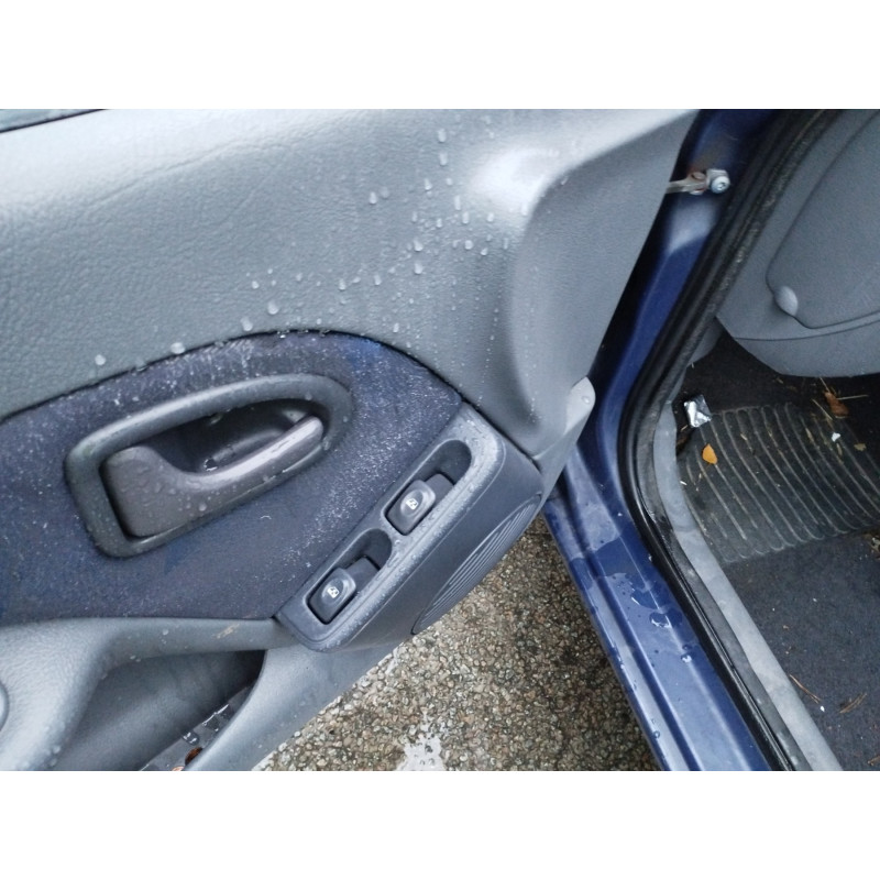 Cremaillere assistee RENAULT CLIO 2 Photo n°14