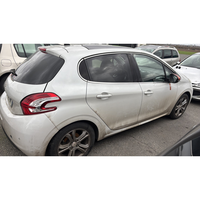 Autoradio d'origine PEUGEOT 208 1 Photo n°9