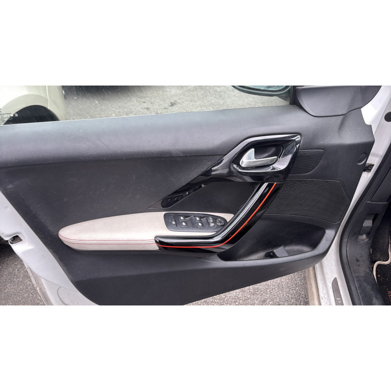 Autoradio d'origine PEUGEOT 208 1 Photo n°13