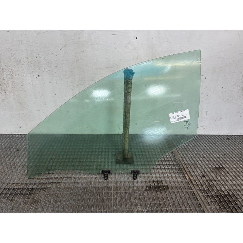 Vitre avant gauche NISSAN QASHQAI 2 Photo n°3