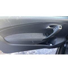 Vitre avant droit VOLKSWAGEN POLO 5