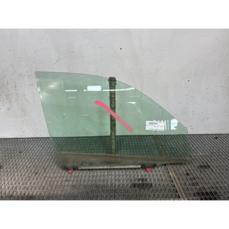 Vitre avant droit TOYOTA RAV4 2 Photo n°1