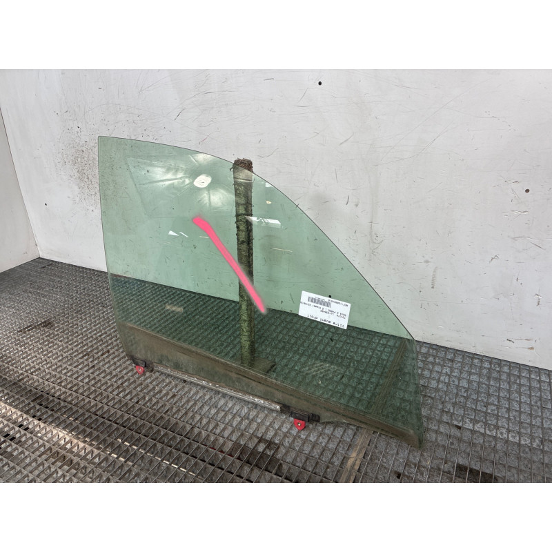 Vitre avant droit TOYOTA RAV4 2 Photo n°3