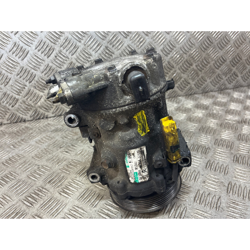 Compresseur clim CITROEN C4 GRAND PICASSO 1 Photo n°3