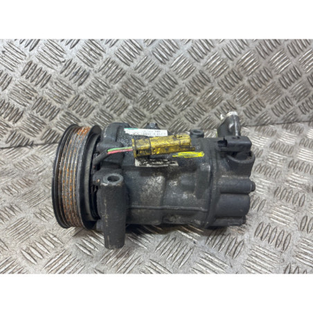 Compresseur clim CITROEN C4 GRAND PICASSO 1 Photo n°1