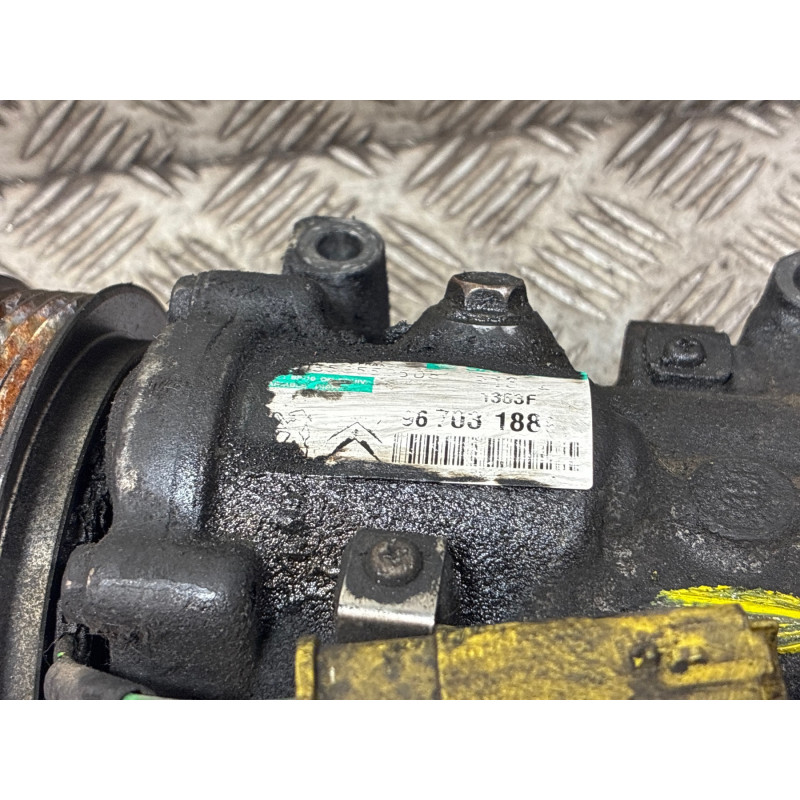 Compresseur clim CITROEN C4 GRAND PICASSO 1 Photo n°5