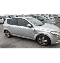 Moteur KIA CEE-D 1