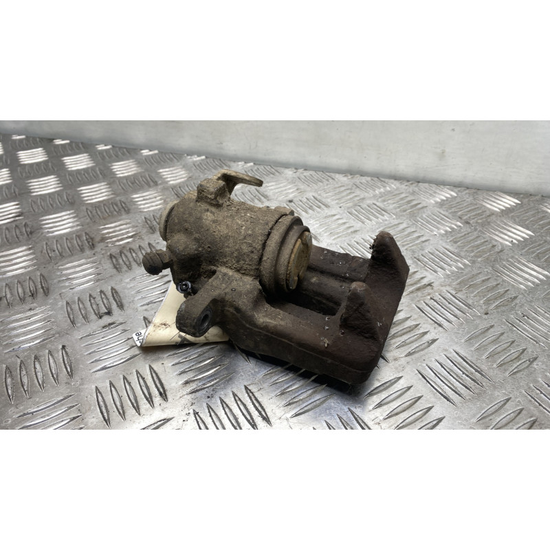 Etrier arriere gauche (freinage) VOLKSWAGEN GOLF 4 Photo n°1