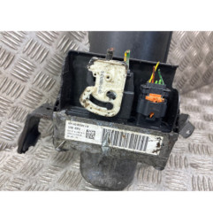 Pompe de direction PEUGEOT 3008 1