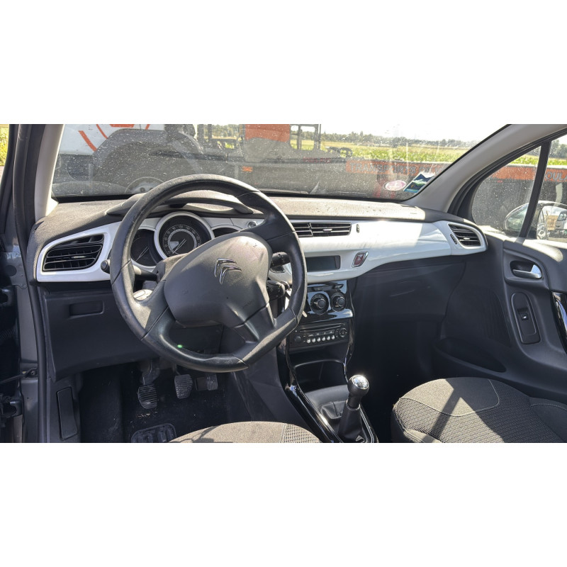Moteur CITROEN C3 2 Photo n°14