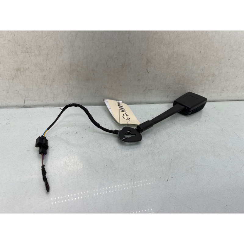 Attache ceinture avant gauche VOLKSWAGEN GOLF 7 Photo n°3