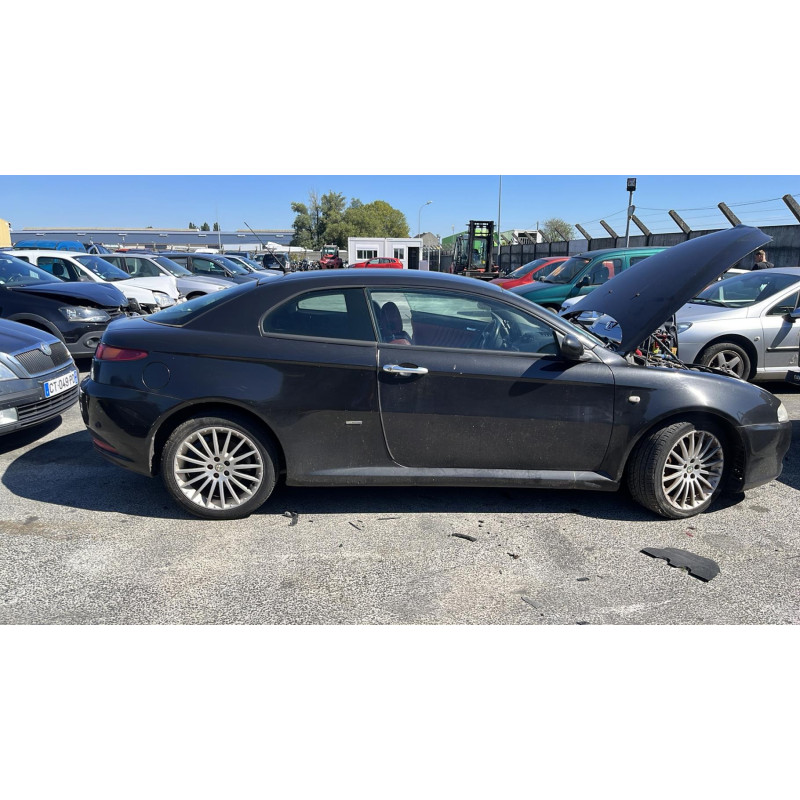 Optique avant principal gauche (feux)(phare) ALFA ROMEO GT Photo n°11